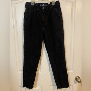 🖤 Hollister ruffled jeans